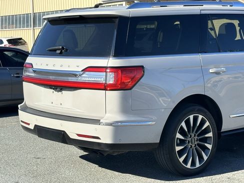 Used 2021 Lincoln Navigator Reserve w/ Luxury Package image 41