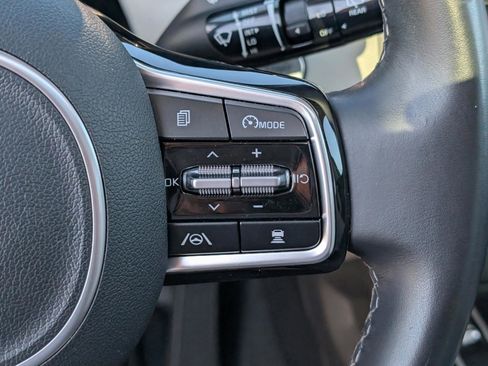 Used 2022 Kia Sorento SX image 21