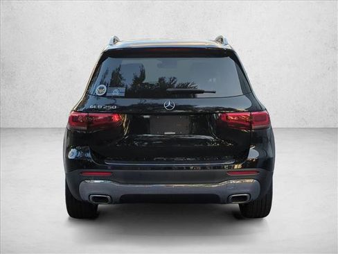 Used 2020 Mercedes-Benz GLB 250 image 6