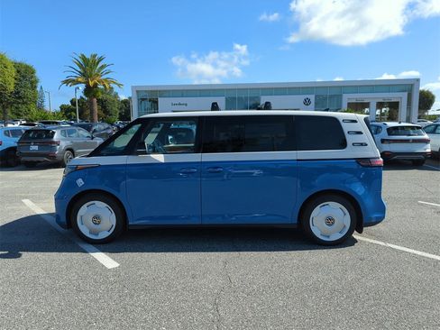 New 2025 Volkswagen ID. Buzz 1st Edition image 7