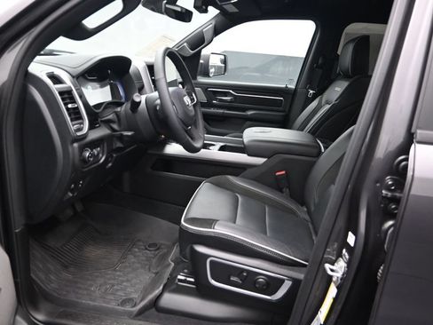 Used 2026 RAM 1500 Laramie w/ Night Edition AWD/4WD image 11