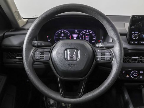 Used 2025 Honda Accord SE image 24