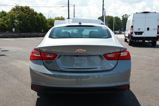 Used 2025 Chevrolet Malibu LT FWD image 7