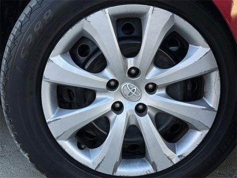 Used 2023 Toyota Corolla LE image 10