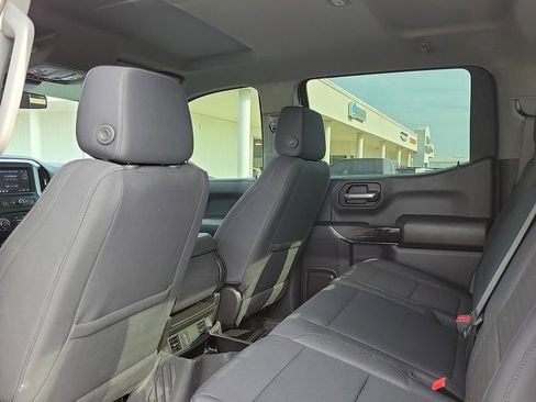 Used 2024 Chevrolet Silverado 1500 Custom Trail Boss w/ Midnight Edition AWD/4WD image 9