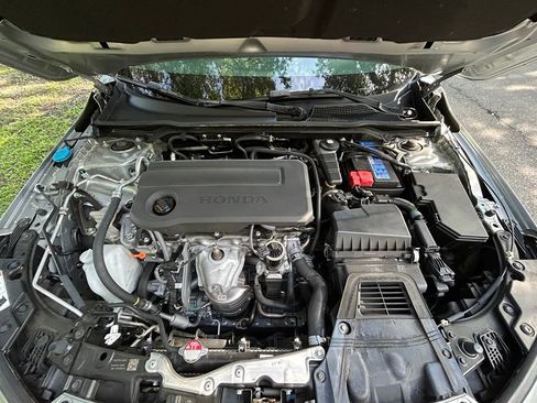 Used 2025 Honda Civic Sport image 12