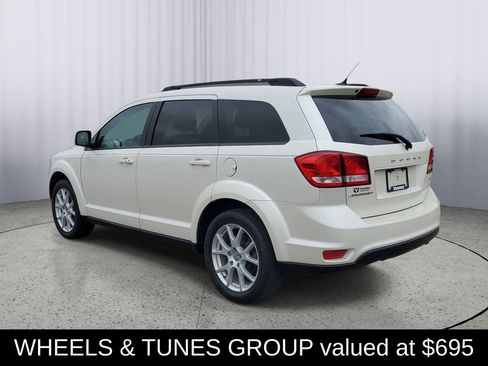 Used 2014 Dodge Journey SXT w/ Quick Order Package 22C FWD image 5
