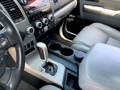 Used 2013 Toyota Sequoia Limited RWD image 16