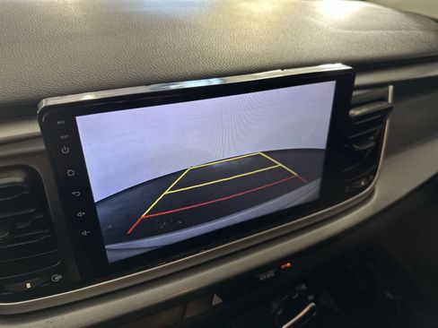 Used 2020 Kia Rio S image 21