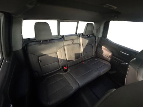 Used 2020 GMC Sierra 1500 SLT image 11