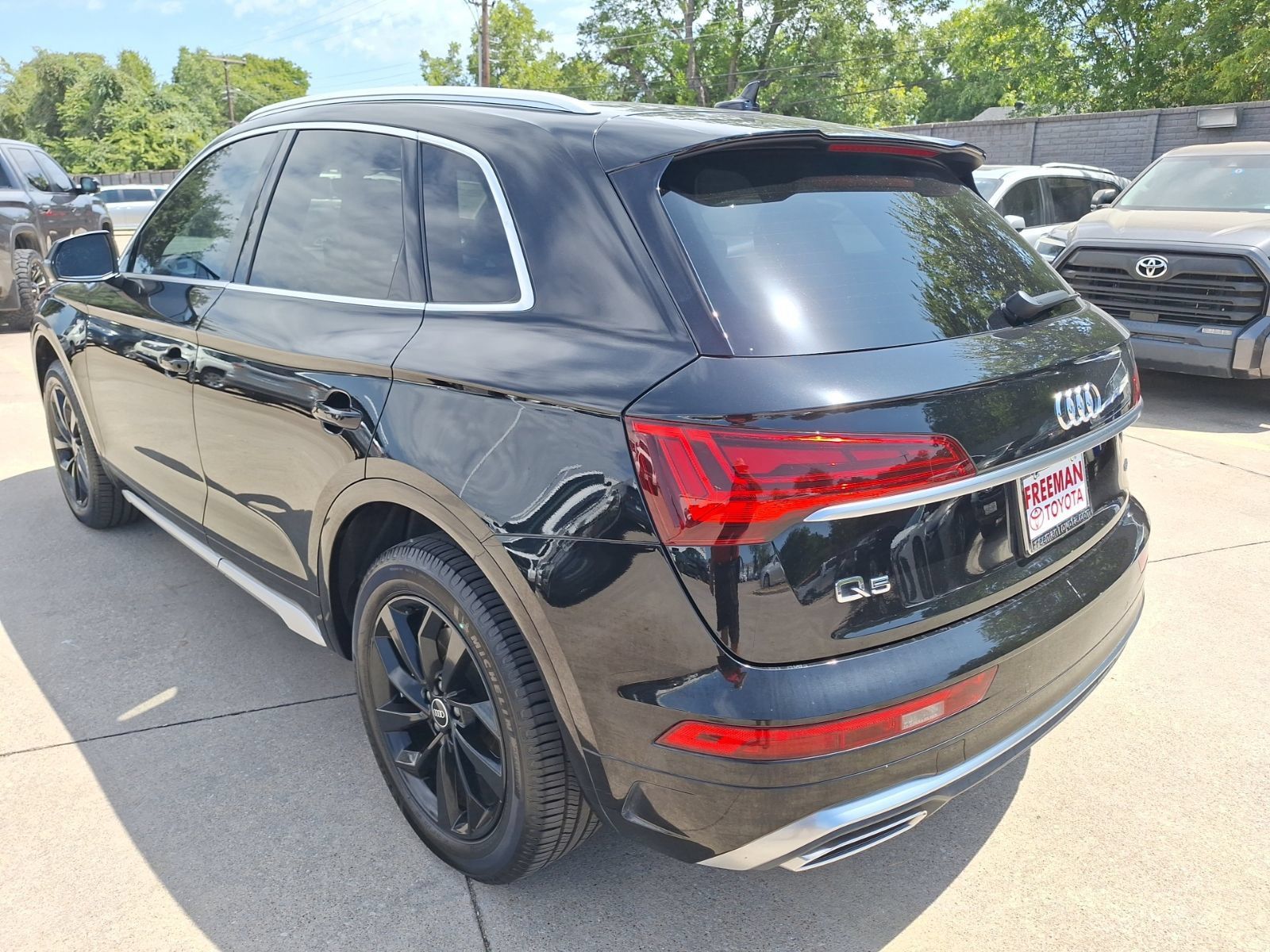 Used 2022 Audi Q5 2.0T Premium Plus AWD/4WD image 4