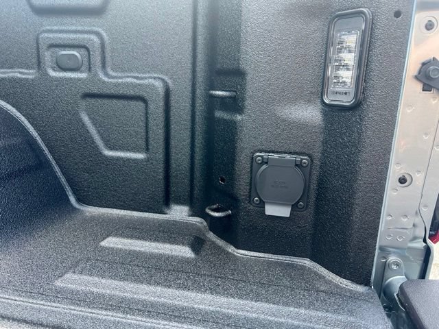 New 2026 Chevrolet Silverado 1500 RST AWD/4WD image 16