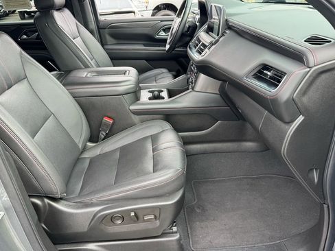 Used 2022 Chevrolet Tahoe RST w/ Luxury Package AWD/4WD image 25