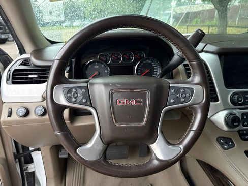 Used 2020 GMC Yukon SLT w/ Open Road Package AWD/4WD image 18