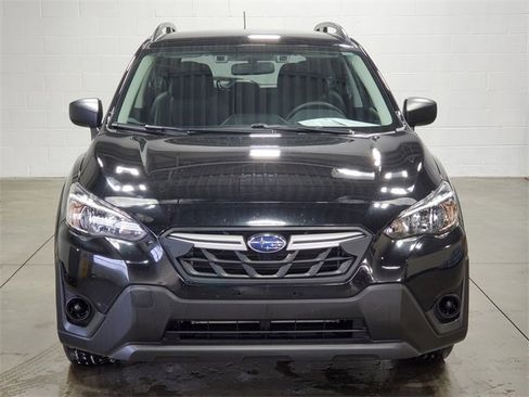 Used 2023 Subaru Crosstrek 2.0i image 7