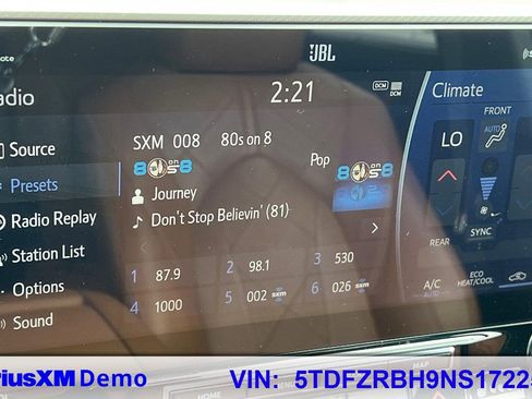 Used 2022 Toyota Highlander Platinum image 29