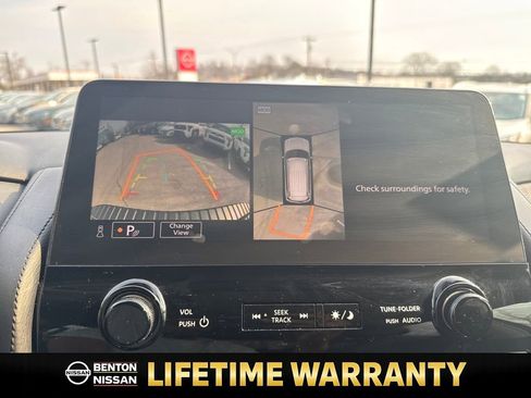 Certified 2022 Nissan Armada SL image 21