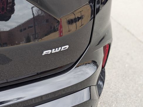 Certified 2022 Ford Edge Titanium w/ Equipment Group 301A image 34