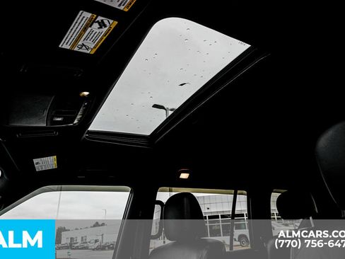 Used 2024 Nissan Armada SL w/ Midnight Edition Package image 67