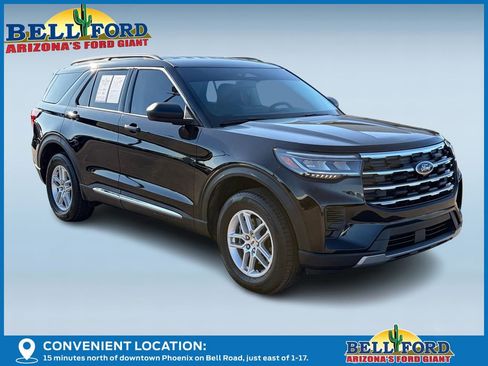 Used 2025 Ford Explorer Active image 4