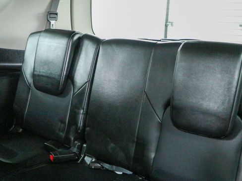 Used 2021 Nissan Armada Platinum w/ Captain's Chairs Package AWD/4WD image 29