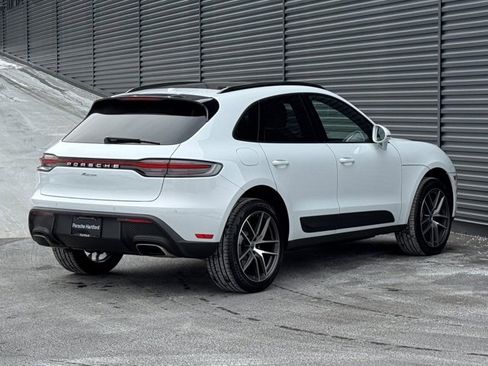 New 2026 Porsche Macan image 7