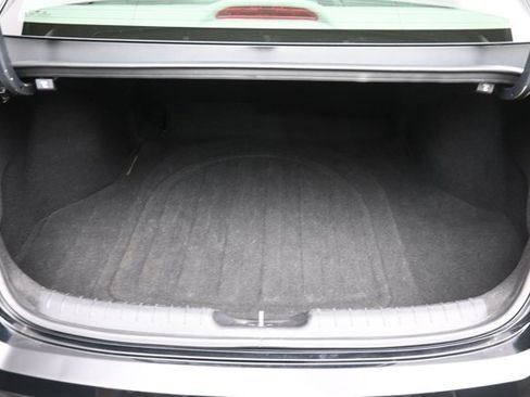 Used 2024 Hyundai Elantra SEL FWD image 25