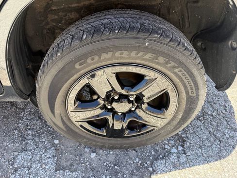 Used 2011 Toyota RAV4 4WD w/ Base L4 Extra Value Pkg image 22