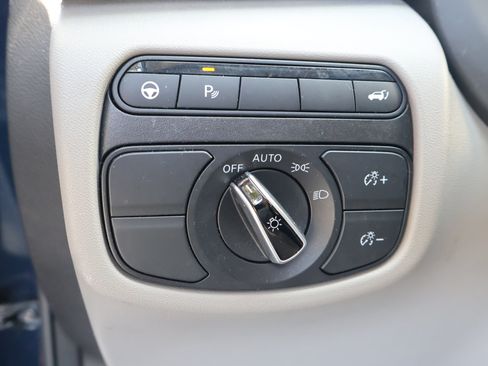 Certified 2023 INFINITI QX50 Luxe FWD image 24