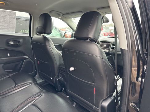 Used 2018 Jeep Compass Trailhawk w/ Leather Interior Group image 30