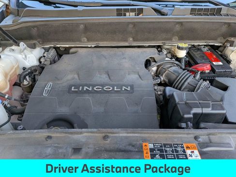 Used 2016 Lincoln MKX Reserve w/ Luxury Package image 12