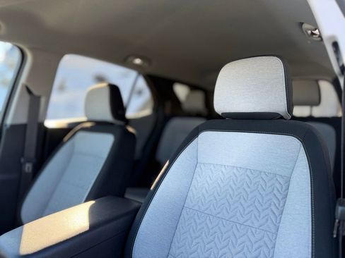 Used 2022 Chevrolet Equinox LS w/ LS Convenience Package image 13