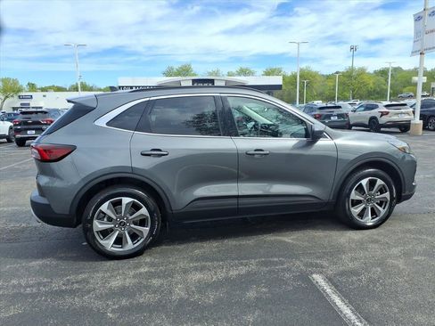 Used 2025 Ford Escape Platinum AWD/4WD image 8