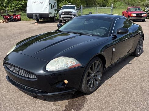 Used 2008 Jaguar XK Coupe RWD image 2