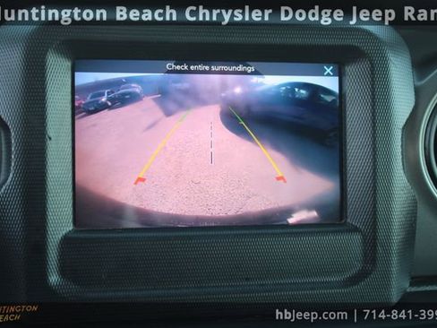 Used 2023 Jeep Wrangler Sport image 23