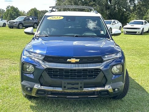 Used 2023 Chevrolet TrailBlazer ACTIV w/ Convenience Package image 2