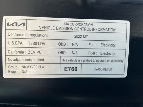 Used 2022 Kia Niro EX FWD image 19