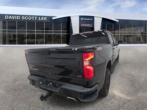 Used 2019 Chevrolet Silverado 1500 LT Trail Boss w/ Convenience Package AWD/4WD image 5