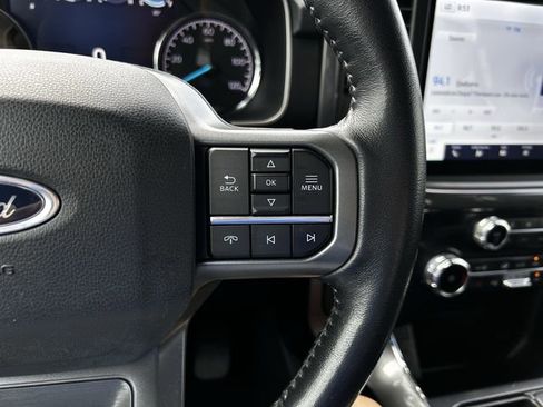 Used 2022 Ford F150 XLT w/ Equipment Group 302A High AWD/4WD image 15