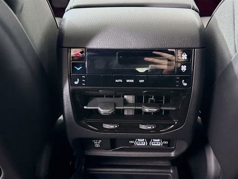 New 2025 Jeep Grand Cherokee L Overland image 26