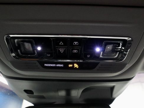 Used 2020 Lincoln Corsair AWD w/ Luxury Package image 30