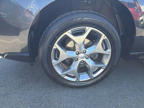 Used 2016 Subaru Forester 2.5i Touring w/ Eyesight & Navigation System AWD/4WD image 10