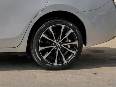 Used 2017 Toyota Corolla SE FWD image 53
