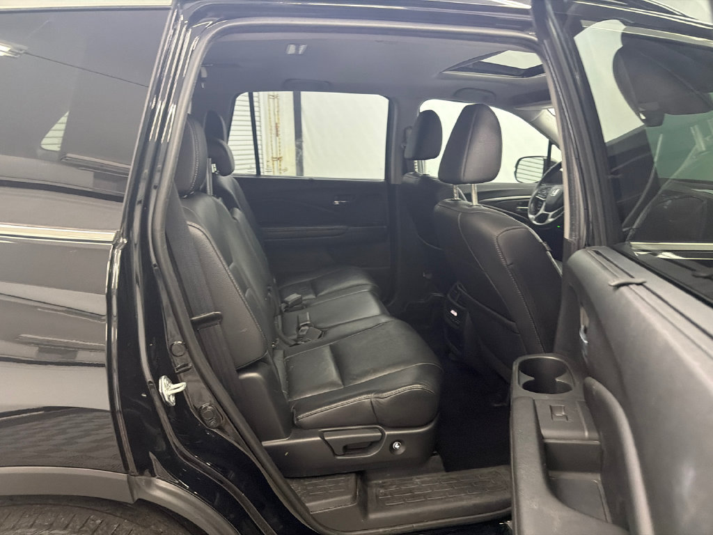 Used 2021 Honda Pilot Special Edition image 17