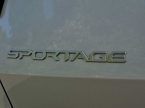 Used 2024 Kia Sportage SX Prestige AWD/4WD image 34