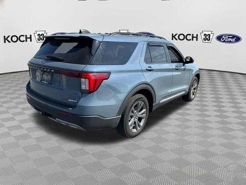 Used 2025 Ford Explorer Active w/ Active Comfort Package AWD/4WD image 8