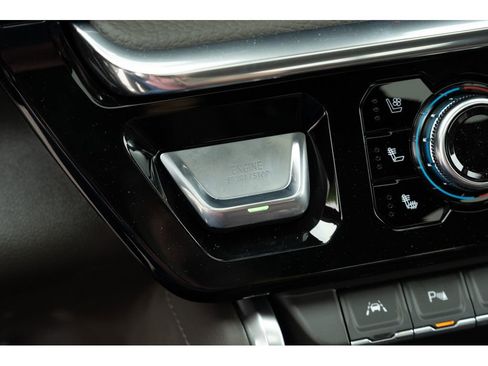 New 2026 GMC Sierra 1500 Denali AWD/4WD image 30