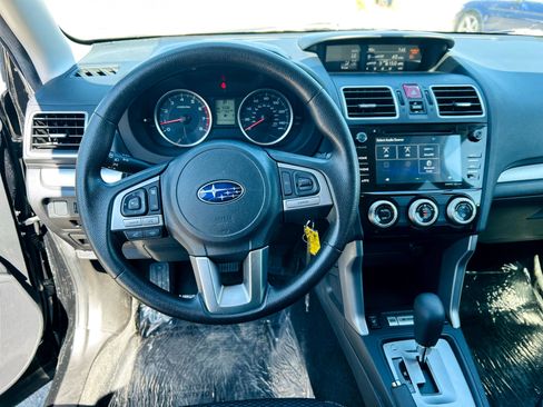 Used 2017 Subaru Forester 2.5i Premium w/ All-Weather Package image 26