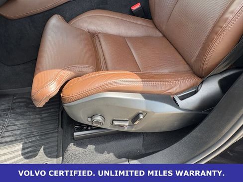 Certified 2024 Volvo XC90 T8 Ultimate w/ Protection Package Premier AWD/4WD image 32