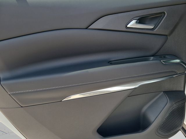 New 2026 Chevrolet Traverse LT FWD image 14